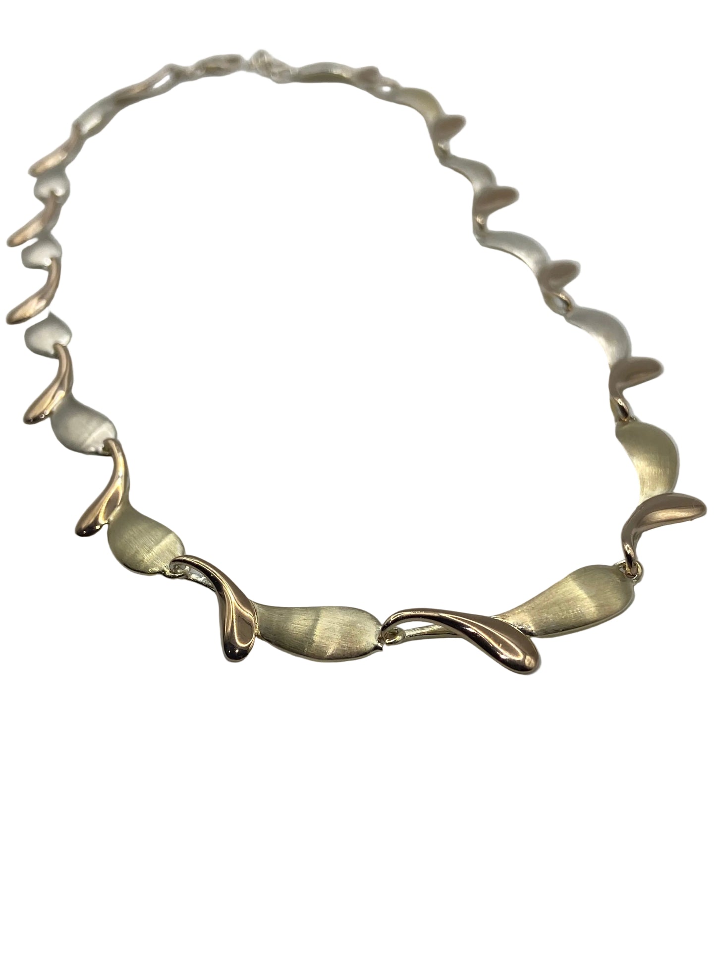 Silver Rose Alternate Tick Necklace