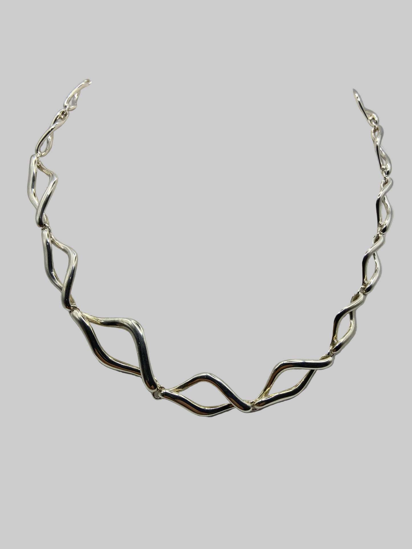 Sterling Silver Wave Linked Necklace