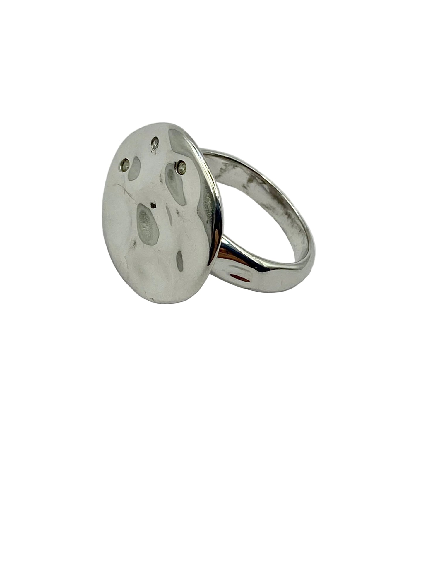 Siler Round  Hammered Style  Ring
