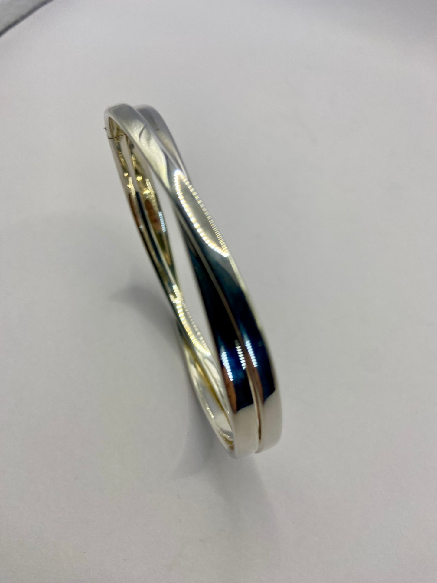 Silver Crossover Hinged Bangle