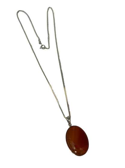 Silver Oval Agate Pendant